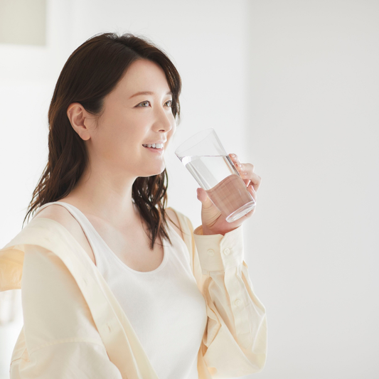 朝の一杯で、腸から体が目覚める